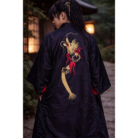 Vintage Japanese Dragon Robe Black Red Embroidered Kimono Jacket Unisex 70s -80s